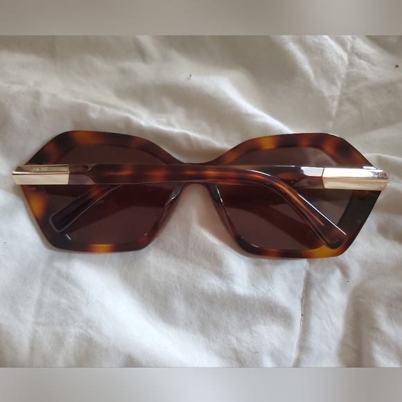 MCM MCM 680S Sunglasses 214 Havana main image 11